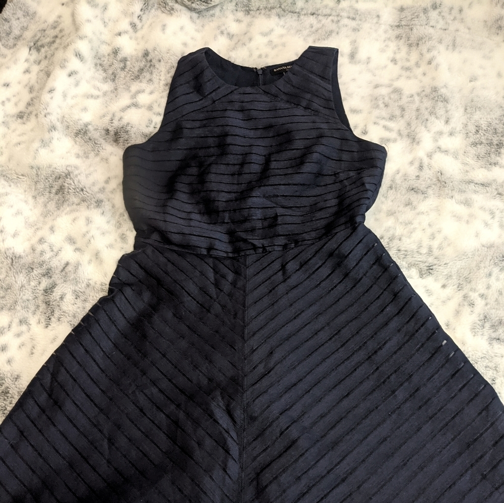 Banana Republic navy dress Sz 0